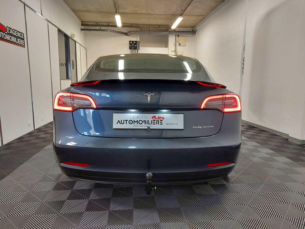 Tesla Model 3 LONG RANGE DUAL MOTOR AWD + ATTELAGE