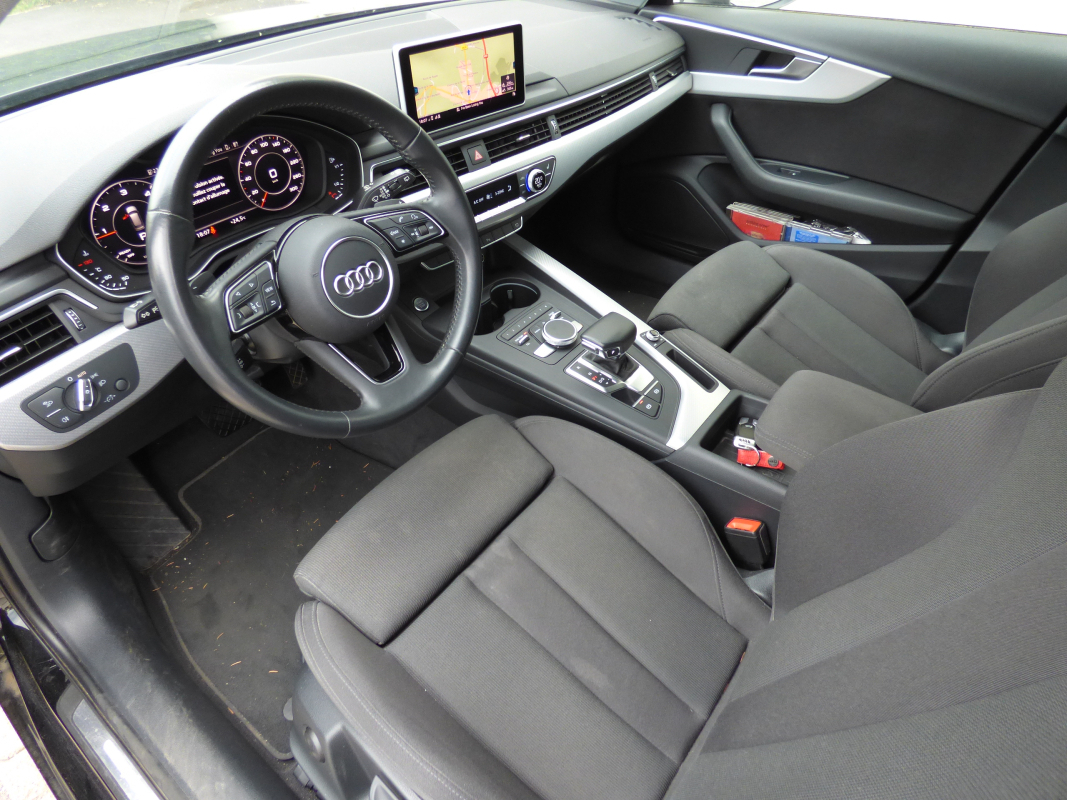Audi A4 Avant 2,0 TDI 150 16V Sport BVA S-Tronic7 S&S 8W5 8WD B9 A7