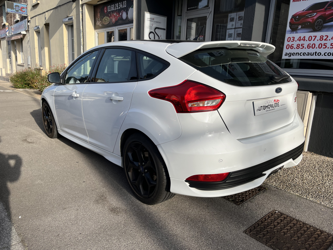 Ford Focus ST 2.0 TDCI 185 TOIT OUVRANT