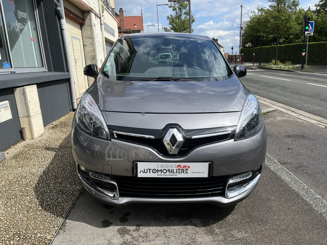 Renault Scenic 1.6 DCI 130 ENERGY BOSE ATTELAGE